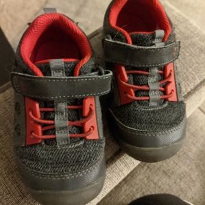 Suprize by stride rite, casey light up athletic